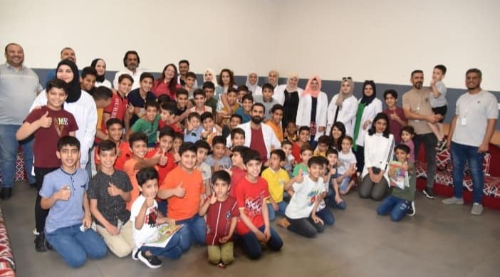 كلية الطب تنظم زيارة ميدانية الى البيت العراقي للابداع لرعاية الايتام