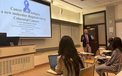 رئيس فرع الاحياء المجهرية في كلية الطب يلقي محاضرة في الجامعة الامريكية بالقاهرة