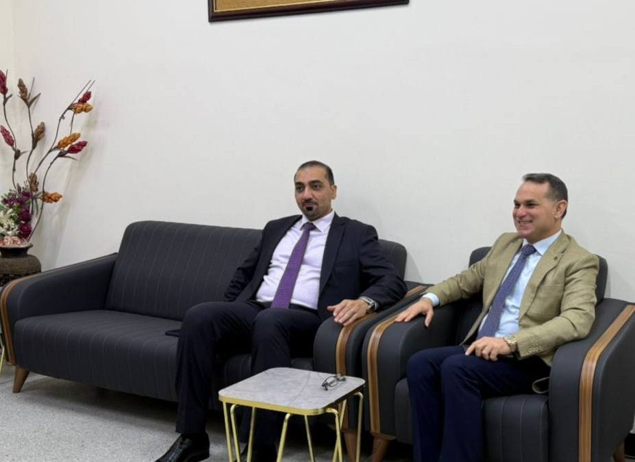 عمادة كلية الطب تستقبل مساعد رئيس الجامعة العراقية للشؤون الإدارية