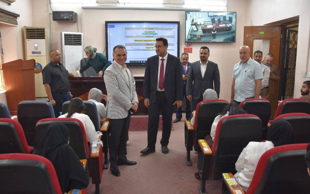 طلبة المرحلة السادسة في طب الجامعة العراقية يؤدون الامتحان التقويمي النهائي الثاني  للعام الحالي