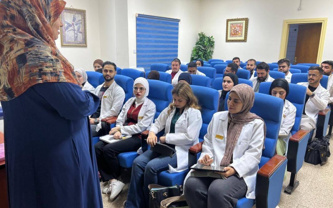 كلية الطب تنظم محاضرة علمية في طب الأطفال بالتعاون مع مستشفى النعمان التعليمي