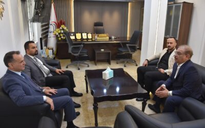 عميد كلية الطب يزور مستشفى النعمان التعليمي ويطمئن على صحة الطلبة بعد الحادث