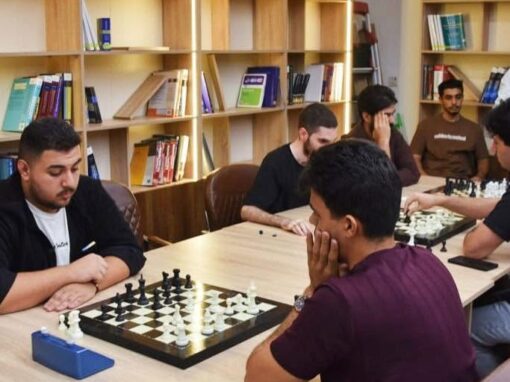 برعاية رئيس الجامعة العراقية كلية الطب تستضيف بطولة الجامعة للشطرنج للسنة الثانية على التوالي وتحرز المركز الاول برعاية رئيس الجامعة العراقية كلية الطب تستضيف بطولة الجامعة للشطرنج للسنة الثانية على التوالي وتحرز المركز الاول